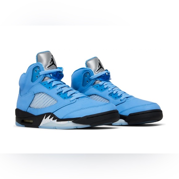 Jordan Other - Air Jordan 5 UNC University Blue Retro SE Size 11 Mens Sneakers 2023